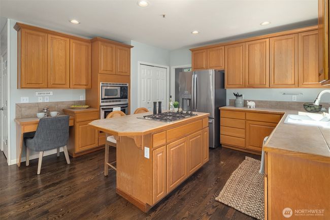 Time to host a dinner party | Image 11