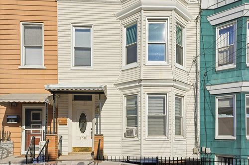 158 Hopkins Ave, Jersey City, NJ, 07306-2515 | Card Image