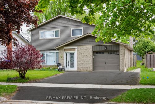 15 Maple Ave W, Beeton, ON, L0G1A0 | Card Image