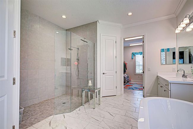 Master bath | Image 32