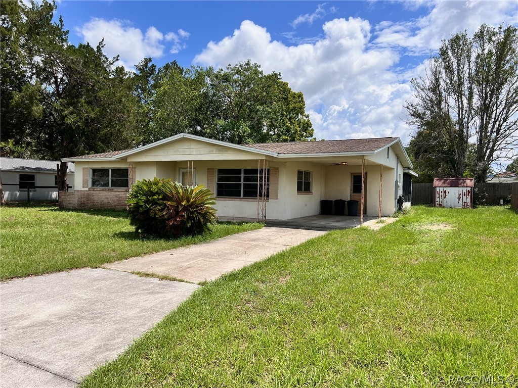 Clifford Dr, Beverly Hills, FL 34465