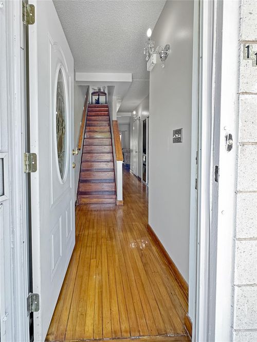 1192 Fox St, Bronx, NY, 10459-1810 | Card Image