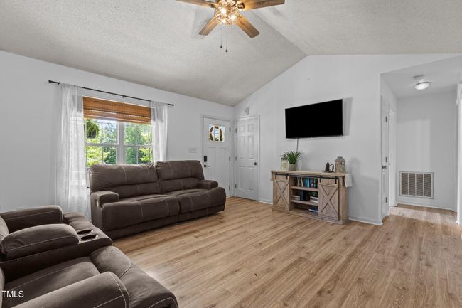 7-web-or-mls-2N6A4240 | Image 4