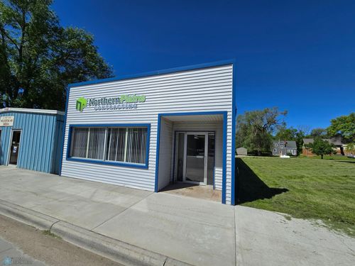 329 Us Highway 75, Wolverton, MN, 56594-4017 | Card Image