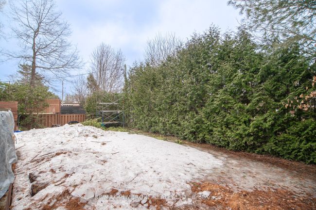 84 Frontenac Cres, House other with 5 bedrooms, 3 bathrooms and 4 parking in Deep River ON | Image 38