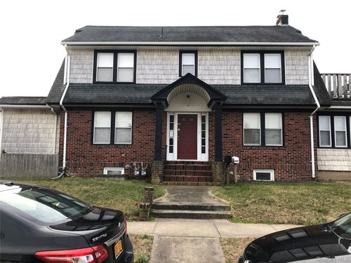 79 Sagamore Rd, Island Park, NY, 11558-1528 | Card Image