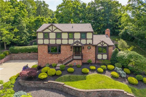 2535 Morton Road, Upper St. Clair, PA, 15241 | Card Image