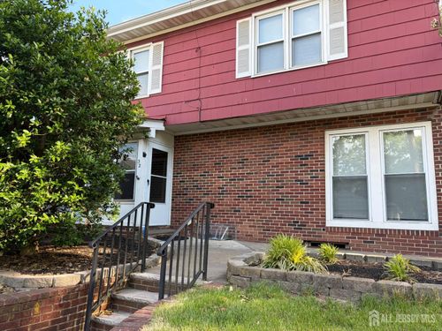 b-32 Heston Avenue, Sayreville, NJ, 08879 | Card Image