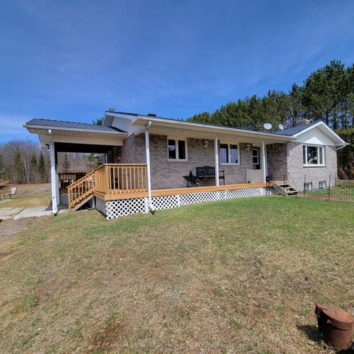 336 Bennet Rd, Warren, ON, P0H2N0 | Card Image