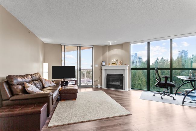 1002 - 1190 Pipeline Road, Condo with 3 bedrooms, 2 bathrooms and 2 parking in Coquitlam BC | Image 2