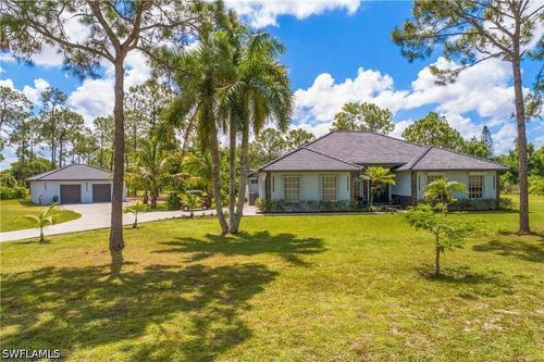 3280 66th St Sw, NAPLES, FL, 34105-7322 | Card Image