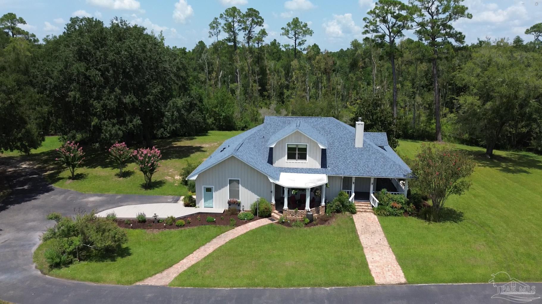 Robinson Point Rd, Milton, FL 32583