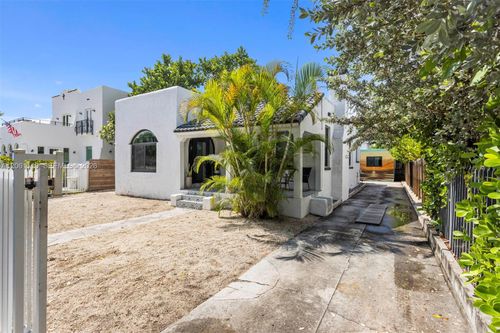 1644 Sw 9th St, MIAMI, FL, 33135 | Card Image