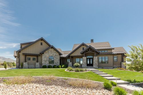 3651 Eagleridge Dr, Eden, UT, 84310-6817 | Card Image