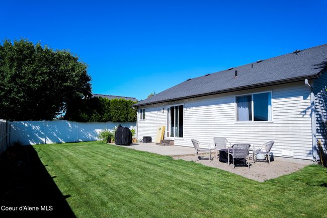 2382 N Alfalfa Loop, House other with 3 bedrooms, 2 bathrooms and null parking in Post Falls ID | Image 36