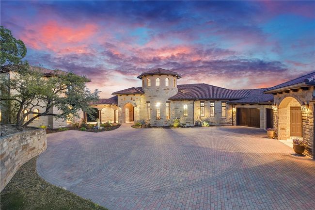 4212 Serene Hills Dr, House other with 5 bedrooms, 7 bathrooms and 8 parking in Austin TX | Image 8