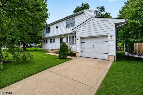 20 Thompson Ave, Fords, NJ, 08863-1425 | Card Image