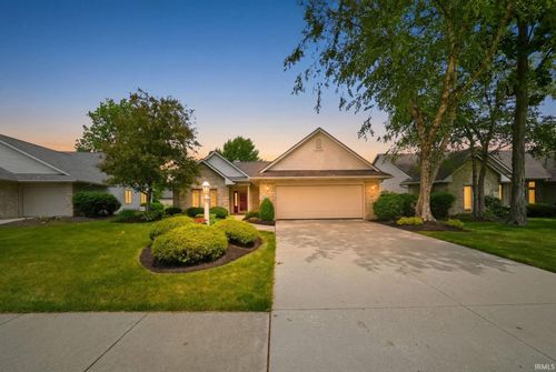 9421 Trellis Cv, Fort Wayne, IN, 46835-9315 | Card Image