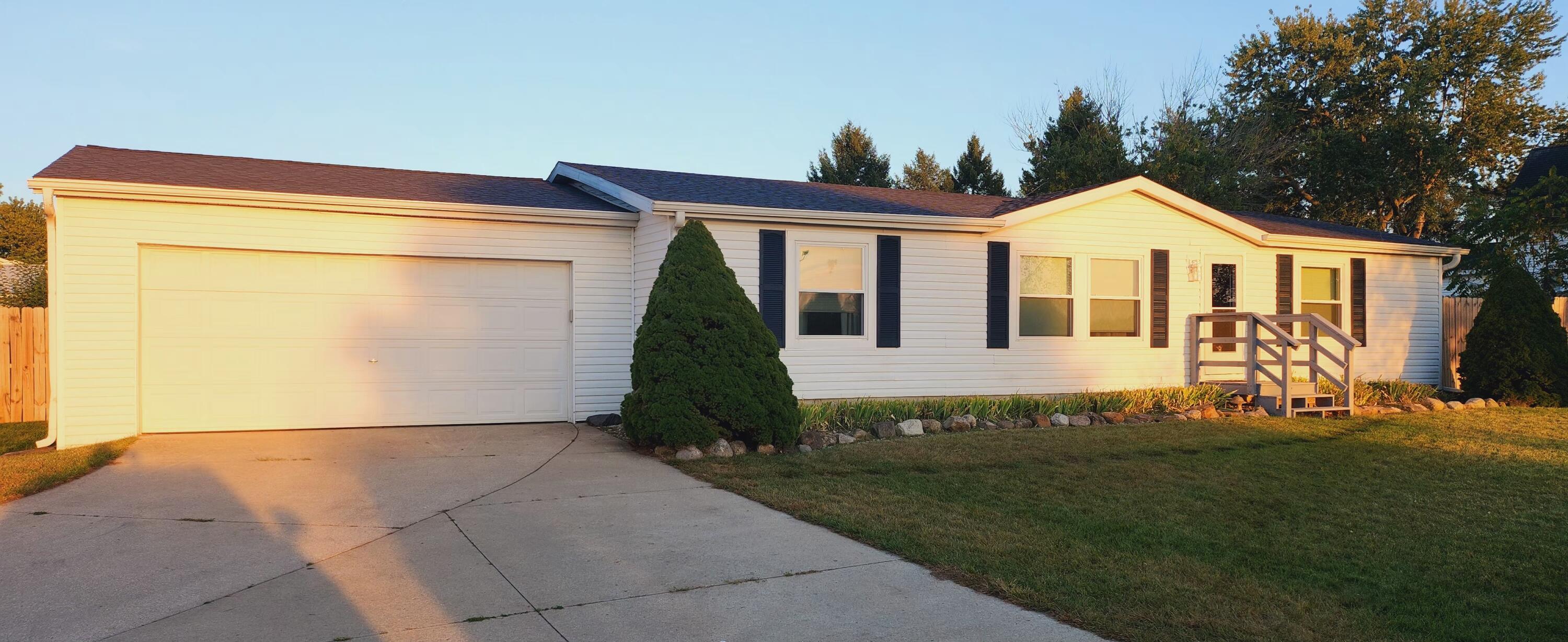 18th St, Dorr, MI 49323