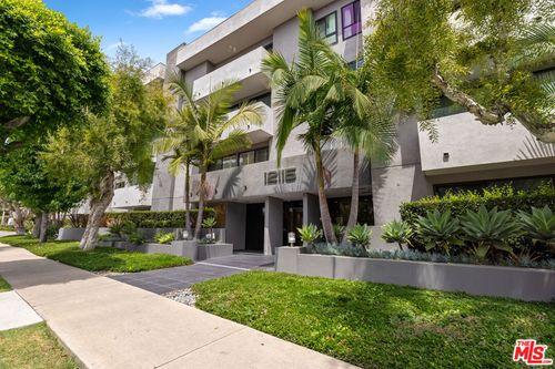 111-12115 San Vicente Blvd, Los Angeles, CA, 90049-4929 | Card Image