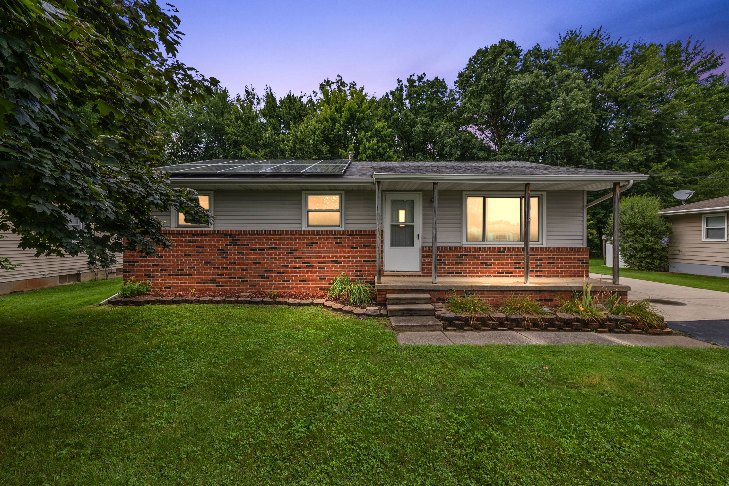 Hopkins Rd, Flint, MI 48506