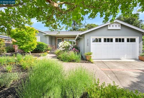 3195 Camino Colorados, Lafayette, CA, 94549-5643 | Card Image