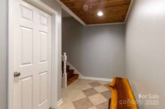 Basement | Image 36