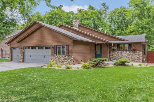 7955 173rd St W, Lakeville, MN, 55044-9553 | Card Image