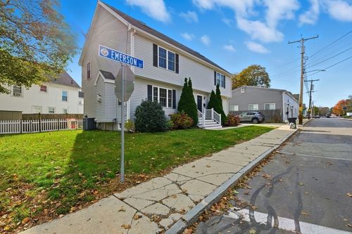 27-27 Emerson St, Stoneham, MA, 02180-2053 | Card Image