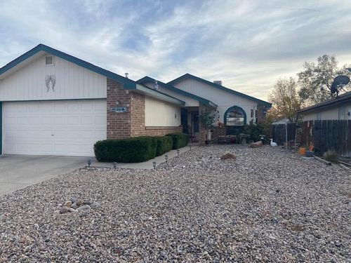 1969 Panay Dr Sw, Los Lunas, NM, 87031-9141 | Card Image