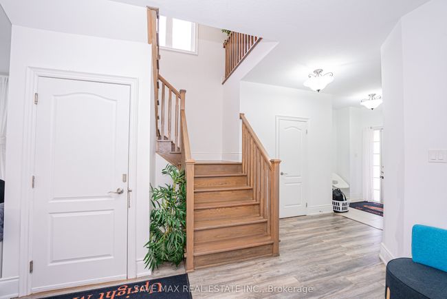 86 Sunset Way, House other with 9 bedrooms, 7 bathrooms and 4 parking in Thorold ON | Image 16
