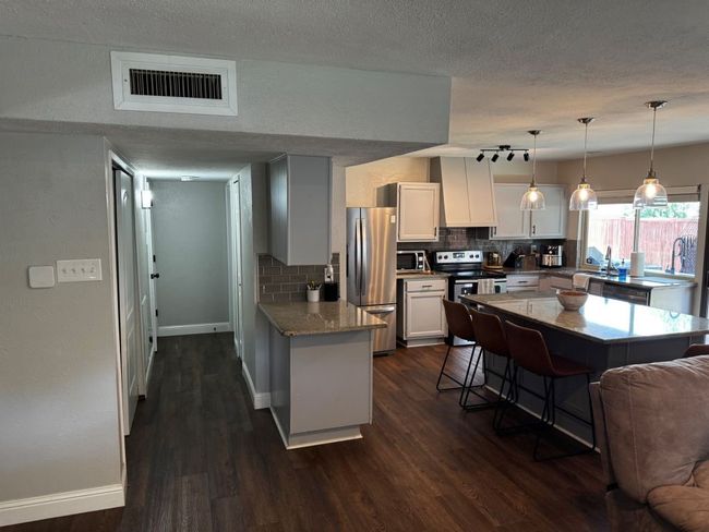 1029 Cross Bend Rd, House other with 4 bedrooms, 2 bathrooms and null parking in Plano TX | Image 9