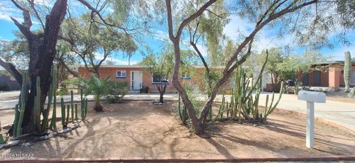 6932 E 4th Street, Tucson, AZ, 85710 | Card Image