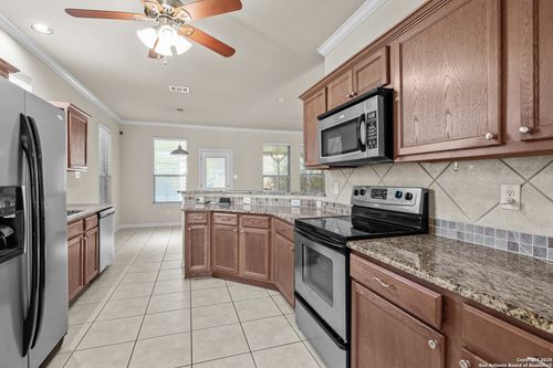 4015 Giverny Ct, Converse, TX, 78109-3650 | Card Image