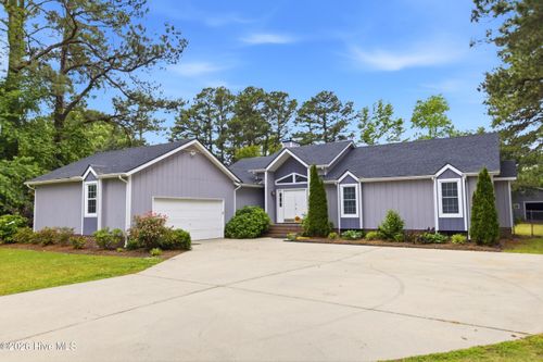 104 Inlet Dr, Elizabeth City, NC, 27909-3226 | Card Image