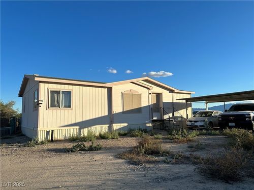 2471 Mcmurray Dr, Pahrump, NV, 89060-2257 | Card Image