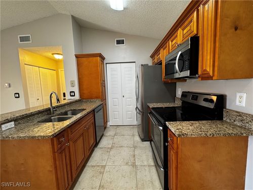 apt-1926-2226 Arbour Walk Cir, NAPLES, FL, 34109-8804 | Card Image