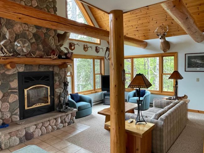 UNIT-6 - 23165 Joy Villa Rd, Condo with 3 bedrooms, 4 bathrooms and null parking in Glidden WI | Image 8