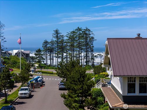 71 Campfire Ln, Pacific Beach, WA, 98571-5031 | Card Image