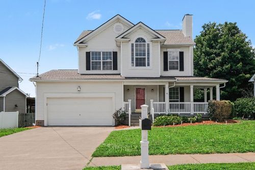 104 Deer Ridge Ln, Hendersonville, TN, 37075-5077 | Card Image