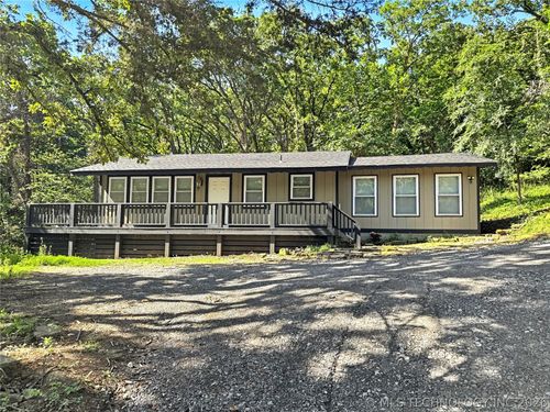 607 W Willis Rd, Tahlequah, OK, 74464-6014 | Card Image