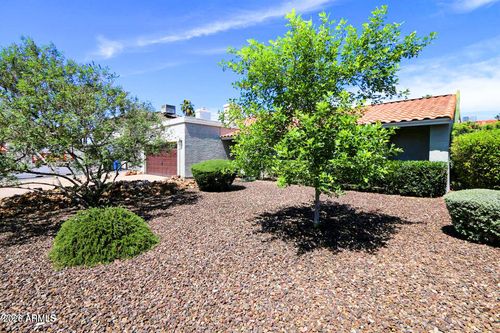 5530 E Beverly Ln, Scottsdale, AZ, 85254-1166 | Card Image