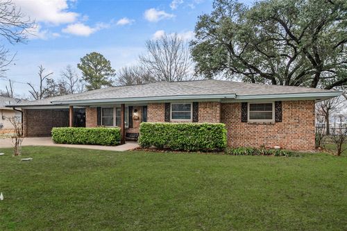 513 N 38th St, Corsicana, TX, 75110-2401 | Card Image