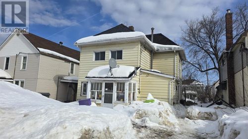 239 Beverley St, Sault Ste Marie, ON, P6A1S1 | Card Image