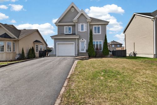 34 Rue Des Érables, Saint-Rémi, QC, J0L2L0 | Card Image