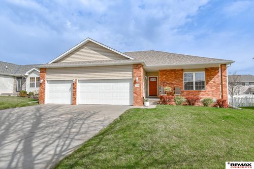8750 Garland St, Lincoln, NE, 68505-7836 | Card Image