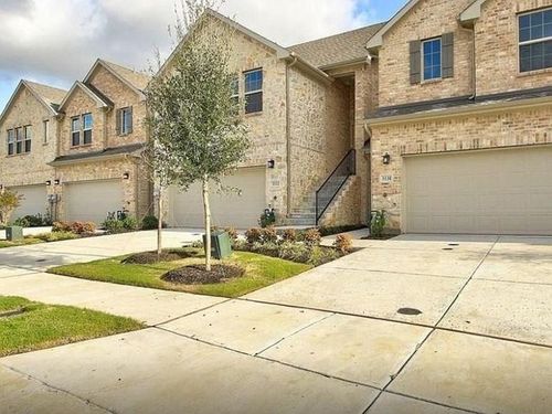 5537 Yellowstone Rd, The Colony, TX, 75056-3750 | Card Image
