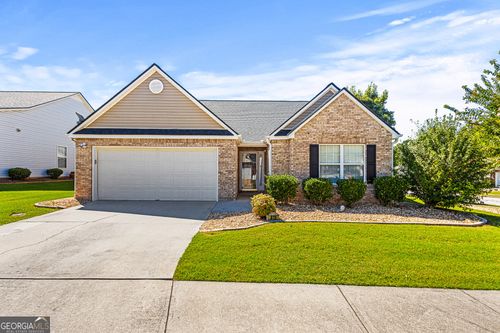 815 Village Pl, Loganville, GA, 30052-6923 | Card Image