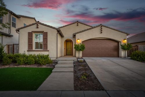1010 Horizon Dr, Madera, CA, 93636-8071 | Card Image