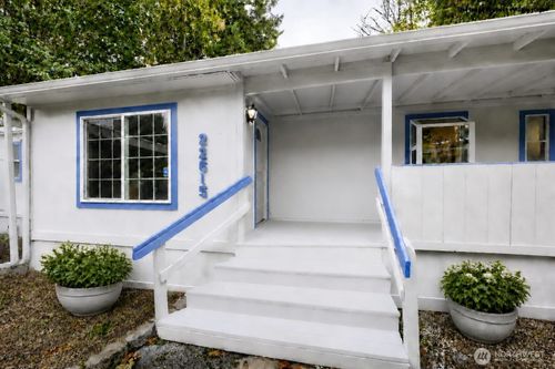 22615 114th Ave Se, Kent, WA, 98031-2647 | Card Image